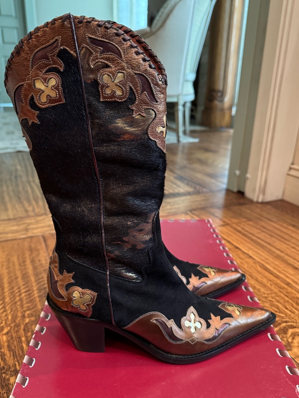 Donald Pliner Black/Bronze Western Cowboy Boots
